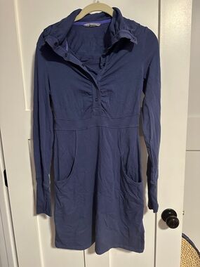 Athleta Navy Hooded Long Sleeve Knit Dress